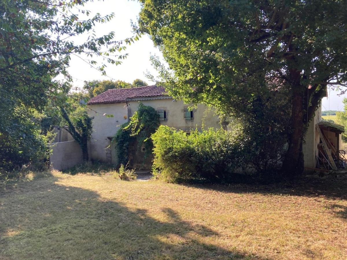 Saint-Front  Rustic Cottage With Stunning Swimming Pool מראה חיצוני תמונה
