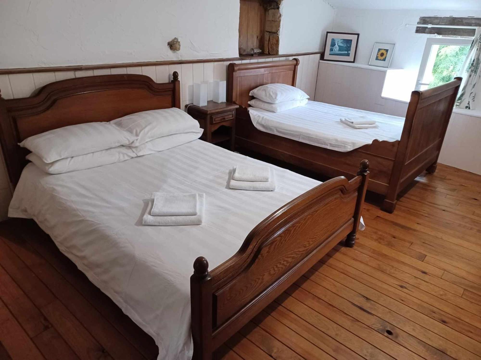 Saint-Front  Rustic Cottage With Stunning Swimming Pool מראה חיצוני תמונה