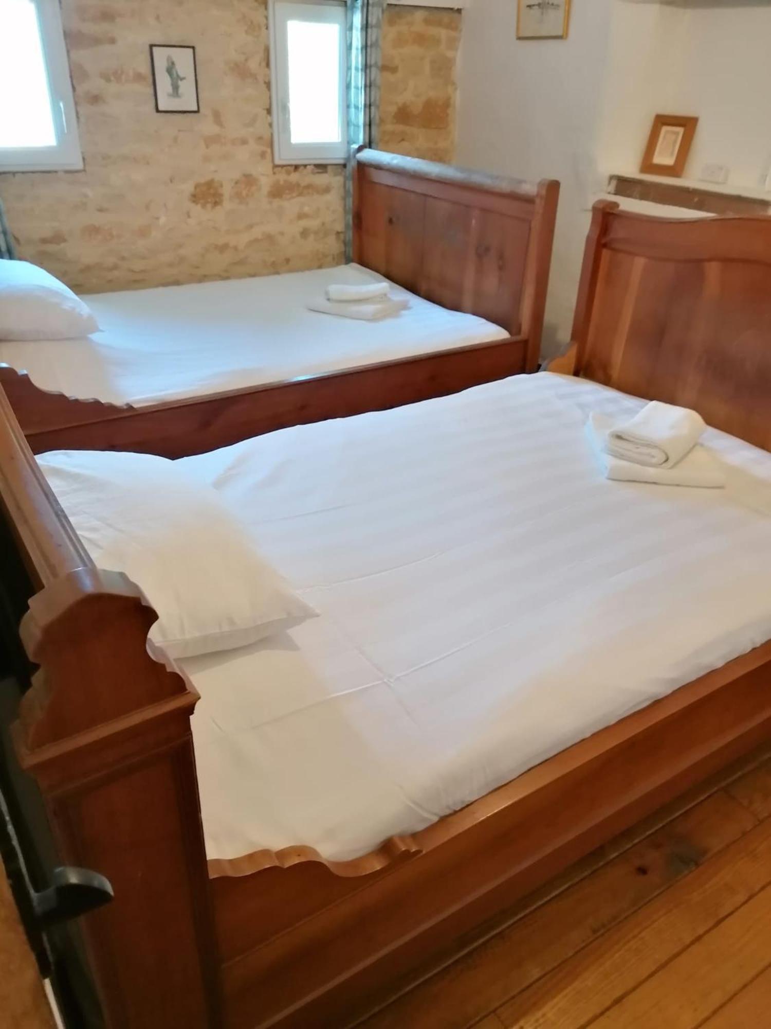 Saint-Front  Rustic Cottage With Stunning Swimming Pool מראה חיצוני תמונה